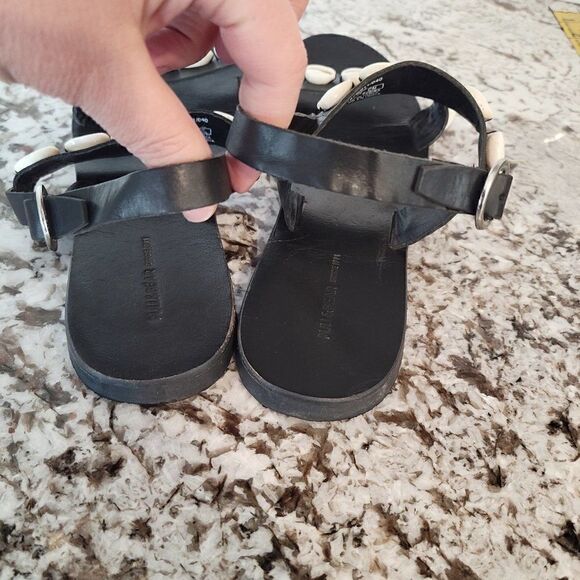 Pull&Bear Black  Leather Flat Sandals Size 37‎ - Picture 3 of 8